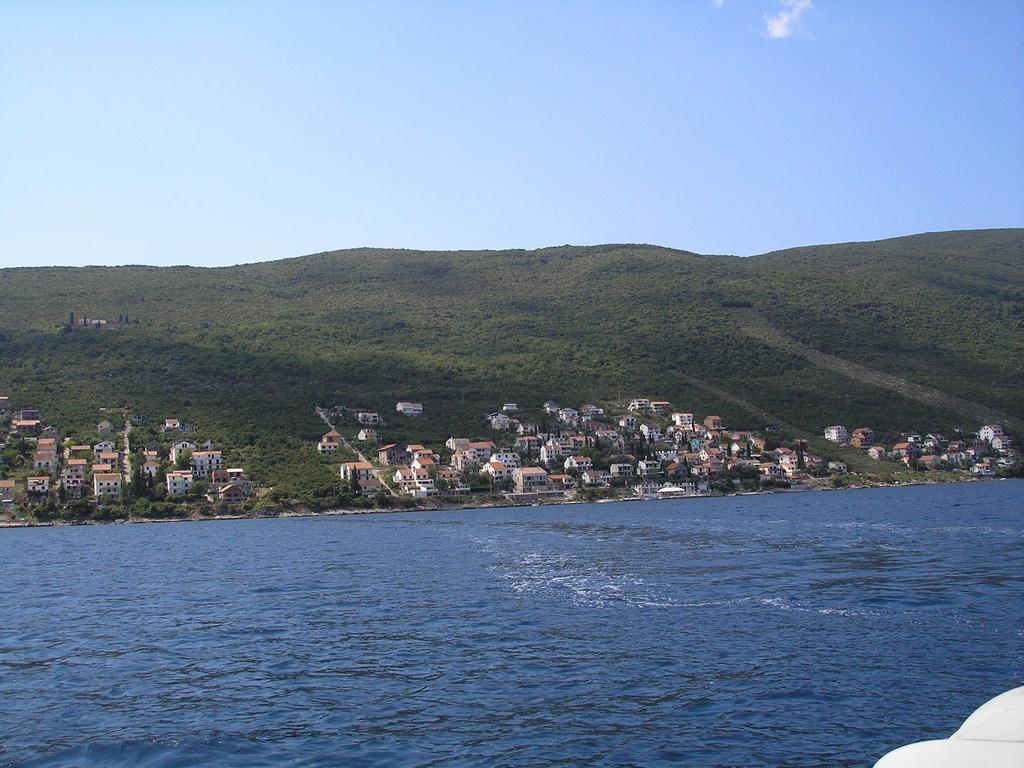 Aruba Apartments Tivat Dış mekan fotoğraf